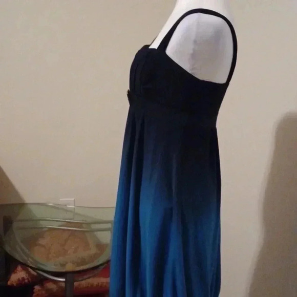 🌺Cache Blue dress with open back🎉 - Picture 10 of 12